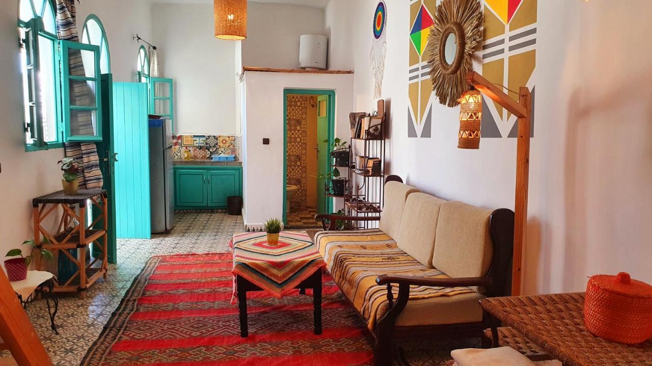 אל ג'אדידה Art Studio Au Bord De La Mer מראה חיצוני תמונה