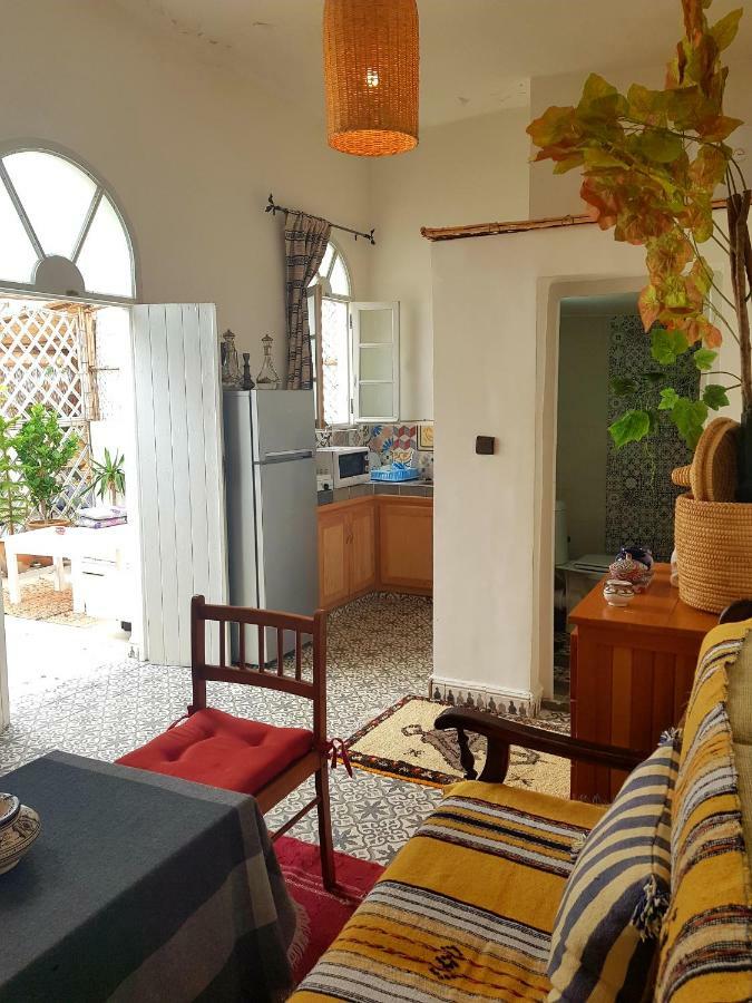 אל ג'אדידה Art Studio Au Bord De La Mer מראה חיצוני תמונה
